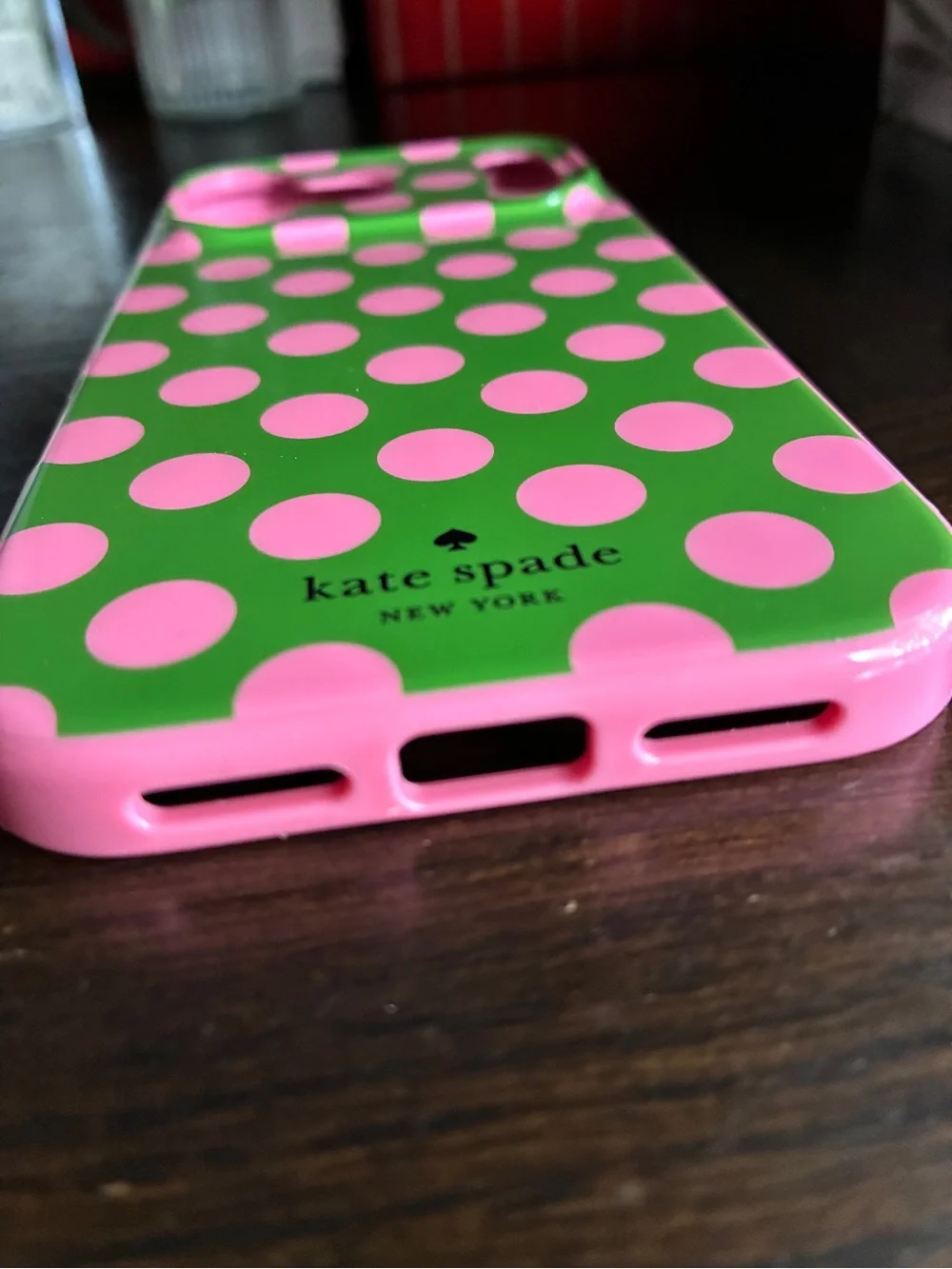 kate spade iPhone 17 Pro Max Protective Case — Green with Pink Polka Dots